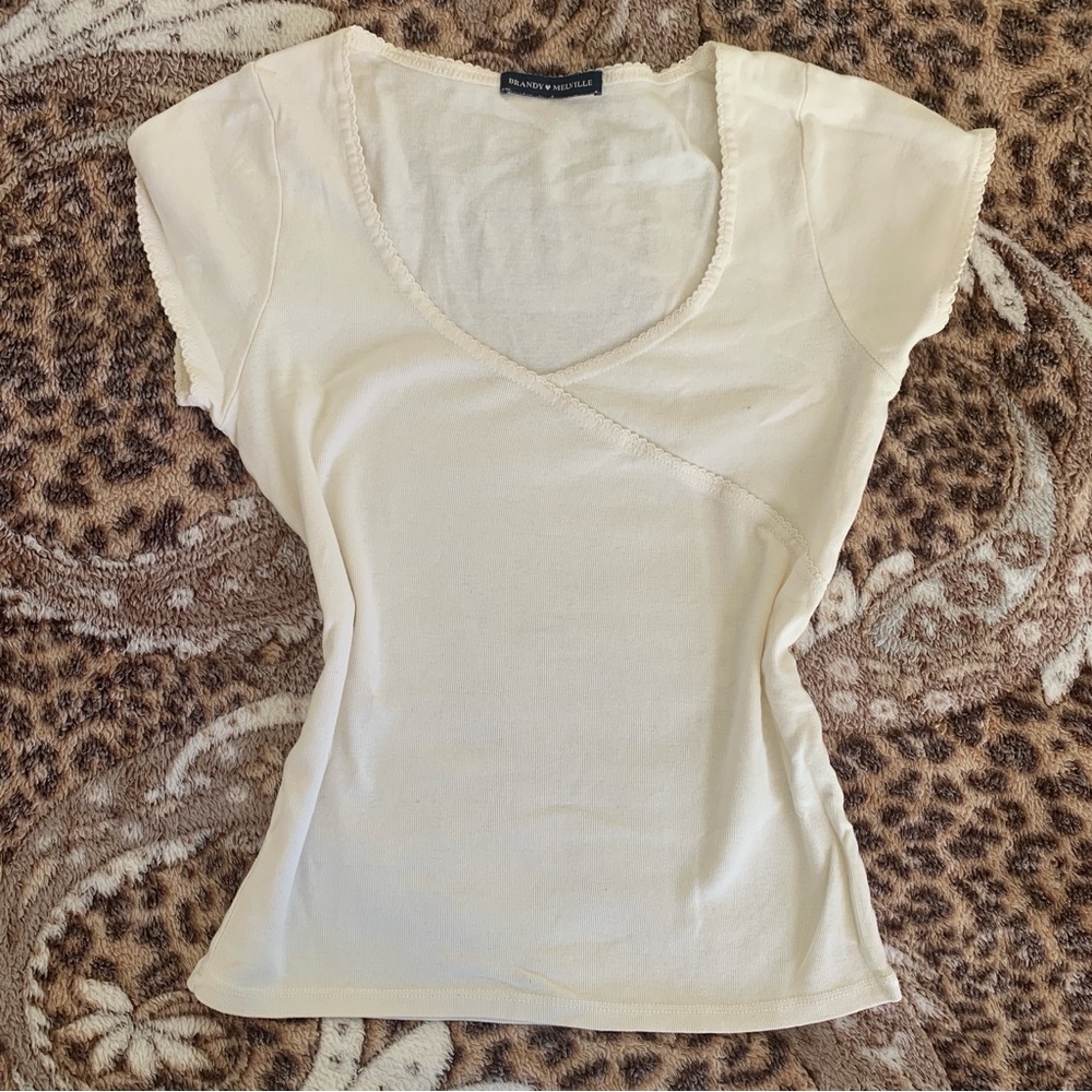 starla scalloped trim top